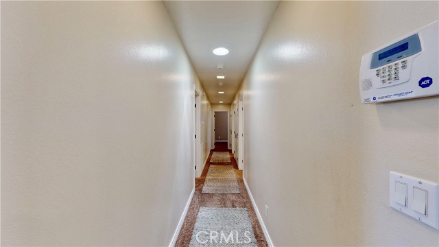15460 Mandan Road, Apple Valley CA: https://media.crmls.org/medias/15699665-cb86-429b-9872-9ec465a93c67.jpg