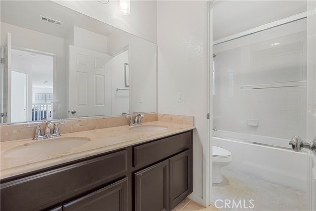Detail Gallery Image 32 of 44 For 4101 Cottonwood Cir, Lake Elsinore,  CA 92530 - 4 Beds | 3/1 Baths