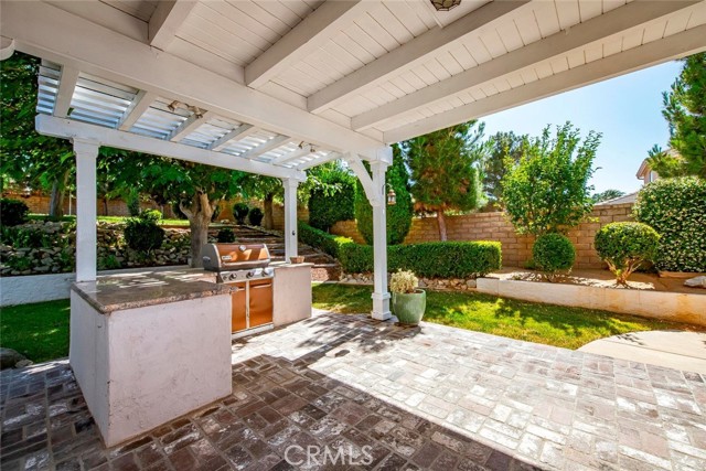 5618 Gardendale Lane, Palmdale CA: https://media.crmls.org/medias/156ad532-c84e-4af5-a010-14cf7e4a854e.jpg