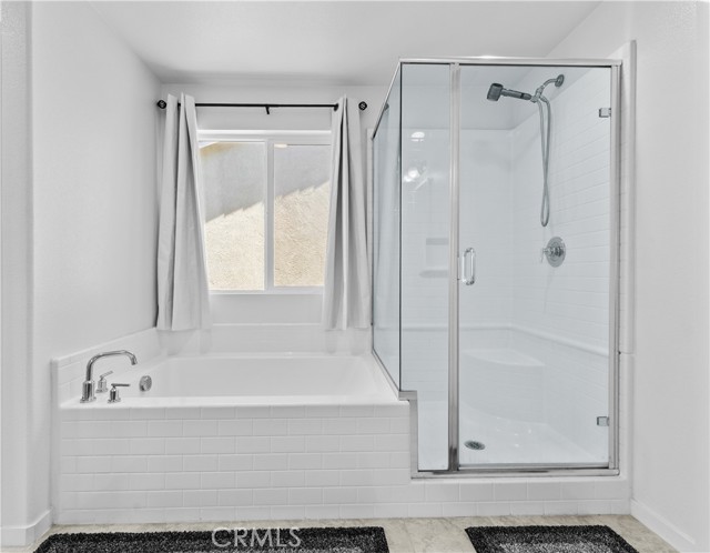 Image 24 of 44 For 36780 Arietta Way