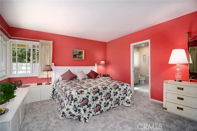 Detail Gallery Image 25 of 48 For 4510 Triste Pl, Tarzana,  CA 91356 - 4 Beds | 3 Baths