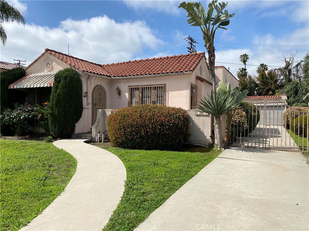 207 S Hamel Drive, Beverly Hills, CA 90211