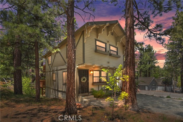 Detail Gallery Image 1 of 26 For 670 Knight Ave, Big Bear Lake,  CA 92315 - 2 Beds | 2 Baths
