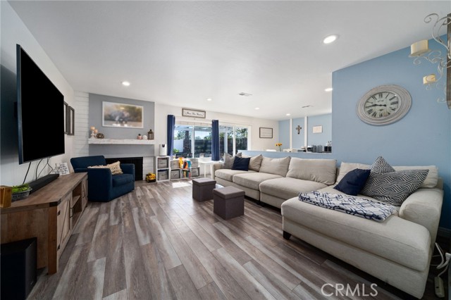Detail Gallery Image 6 of 25 For 23971 Sprig St, Mission Viejo,  CA 92691 - 3 Beds | 2 Baths