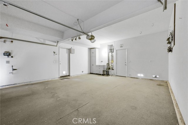 Image 26 of 30 For 323 Lydia  