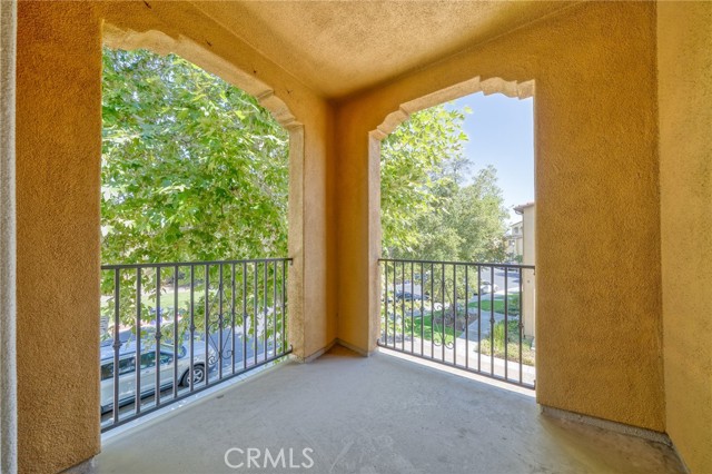 26972 Pebble Beach Drive, Valencia CA: https://media.crmls.org/medias/156da4b0-02ee-421a-a8f7-ffa17bd26bca.jpg