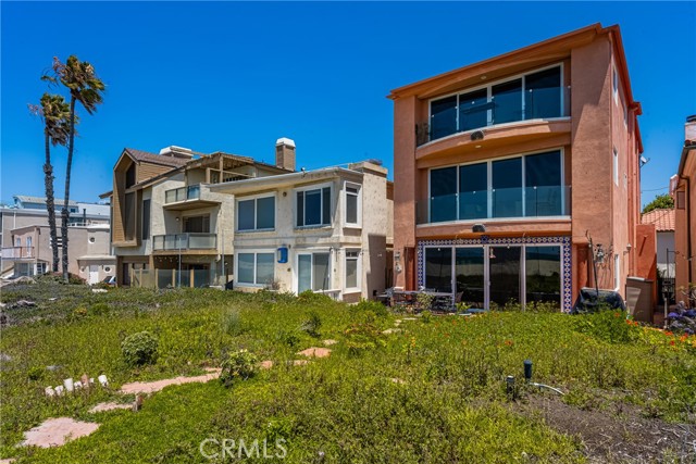6915 E Seaside, Long Beach CA: https://media.crmls.org/medias/156e27bc-611c-4bec-923b-de4d1368c076.jpg