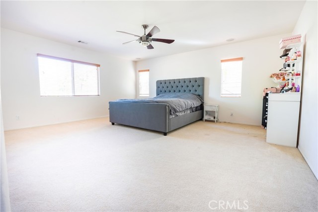 Detail Gallery Image 12 of 26 For 3577 Whieldon Dr, Perris,  CA 92571 - 4 Beds | 2/1 Baths