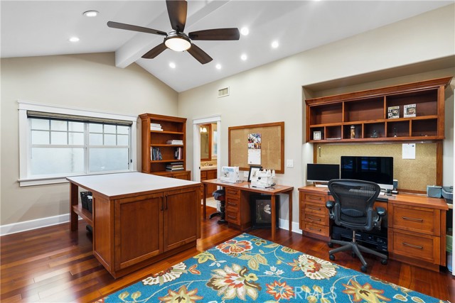 Detail Gallery Image 45 of 71 For 1314 19th St, Manhattan Beach,  CA 90266 - 5 Beds | 4/2 Baths