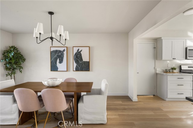 Detail Gallery Image 5 of 29 For 19010 Gunlock, Carson,  CA 90746 - 5 Beds | 3 Baths