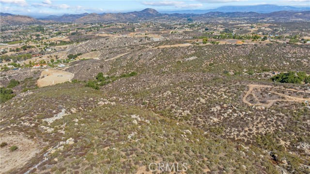 0 Calle Azure, Temecula CA: https://media.crmls.org/medias/15701fb1-a158-454c-a5f3-b49392514205.jpg