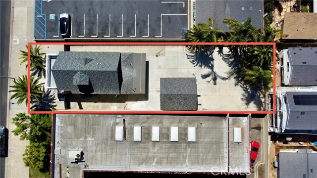 19321 Beach Boulevard, Huntington Beach CA: https://media.crmls.org/medias/1570daf1-9983-40ea-a86e-17e20dd6fb12.jpg