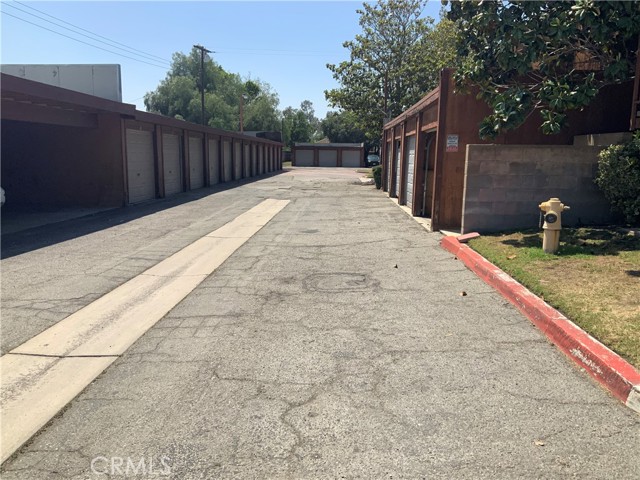 Detail Gallery Image 17 of 19 For 9020 Newport Ave #17,  Fontana,  CA 92335 - 2 Beds | 2 Baths