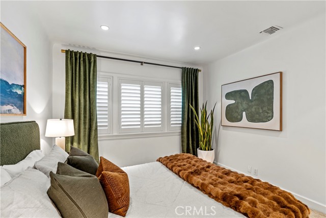 Detail Gallery Image 22 of 35 For 8963 Cynthia, West Hollywood,  CA 90069 - 2 Beds | 2 Baths