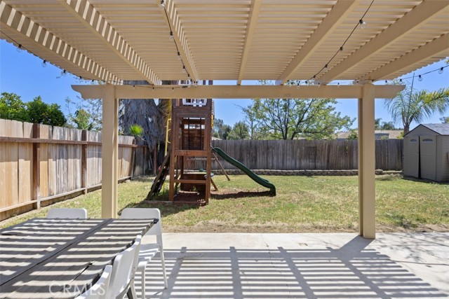 39769 Sunrose Dr, Murrieta CA: https://media.crmls.org/medias/1571e744-2cc8-4f33-b7ca-7355bfd8c830.jpg