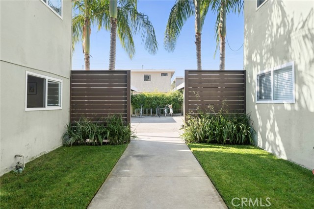 Detail Gallery Image 20 of 20 For 271 16th Pl #D,  Costa Mesa,  CA 92627 - 2 Beds | 1 Baths