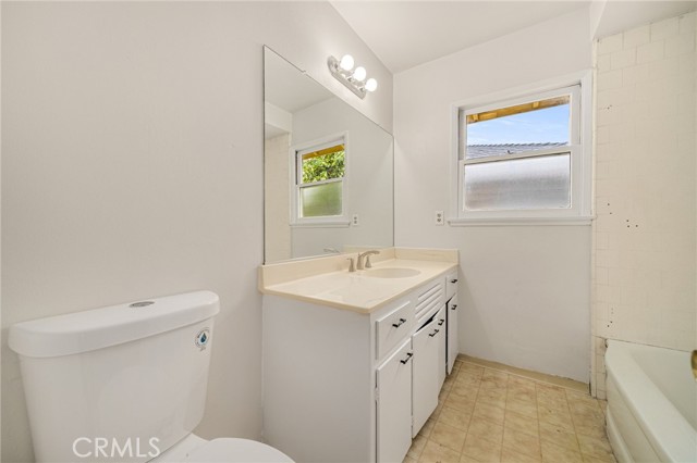 Detail Gallery Image 18 of 27 For 1316 N East St, Anaheim,  CA 92805 - 3 Beds | 1/1 Baths