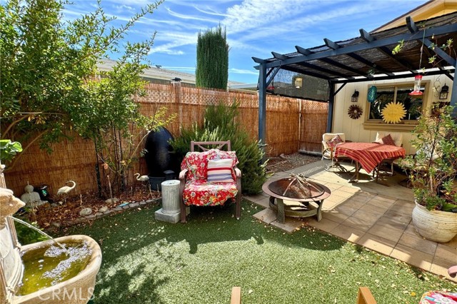 Detail Gallery Image 4 of 21 For 2230 Lake Park #207,  San Jacinto,  CA 92583 - 3 Beds | 2 Baths