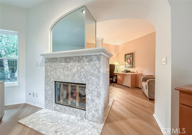 5700 Tanner Ridge Avenue, Westlake Village CA: https://media.crmls.org/medias/15745a7f-7949-436e-b8d6-d29958649503.jpg