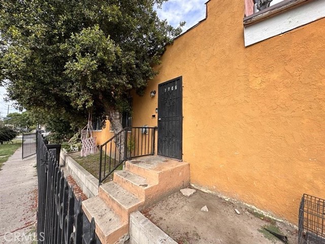 Detail Gallery Image 5 of 13 For 7700 Mckinley, Los Angeles,  CA 90001 - – Beds | – Baths