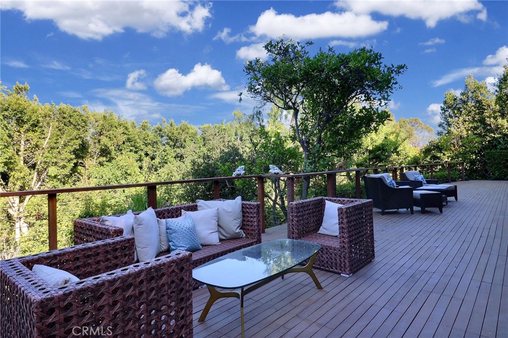 MLS #WS25153368 img 60