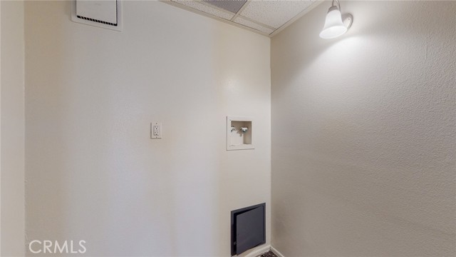 Detail Gallery Image 31 of 37 For 4641 Fulton Ave #103,  Sherman Oaks,  CA 91423 - 2 Beds | 2/1 Baths