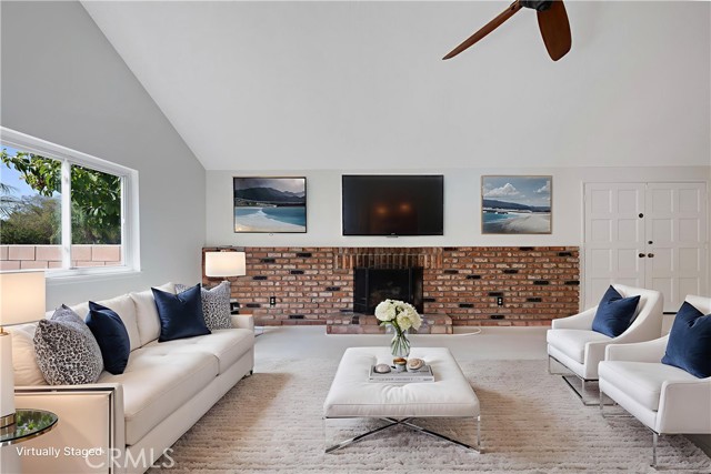 Image 11 of 75 For 8678 Turlock Drive