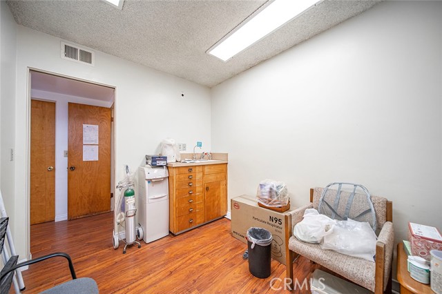 1224 E Main Street, Alhambra, California 91801, ,Commercial Lease,For Rent,1224 E Main Street,CRAR25154200