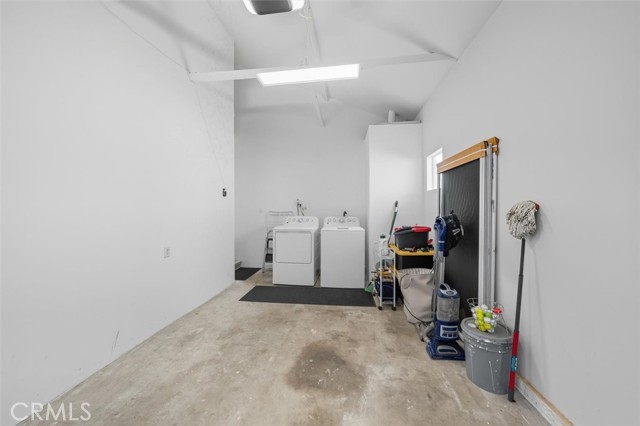 609 Gertruda, Redondo Beach, California 90277, 3 Bedrooms Bedrooms, ,3 BathroomsBathrooms,Residential,Sold,Gertruda,SB25261924