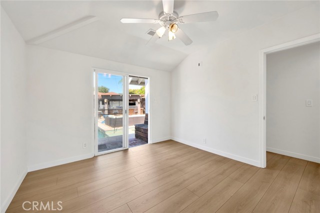 Image 18 of 43 For 5025 Los Coyotes Diagonal