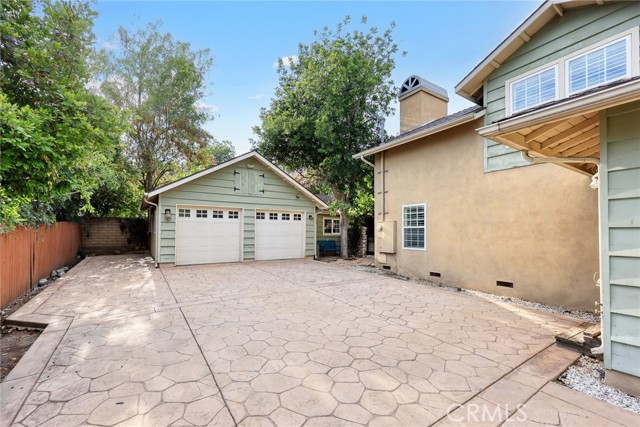 Detail Gallery Image 6 of 18 For 145 Monte Vista Ln, Sierra Madre,  CA 91024 - 5 Beds | 3/1 Baths