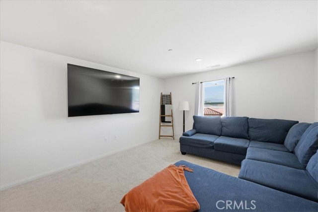 Detail Gallery Image 27 of 43 For 29168 Cahill Ct, Winchester,  CA 92596 - 5 Beds | 2/1 Baths