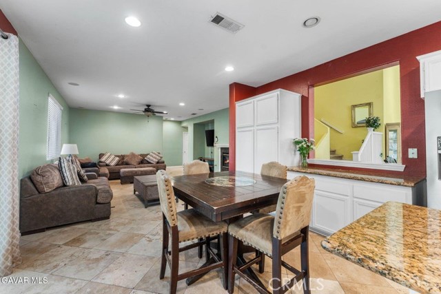 Detail Gallery Image 17 of 40 For 4103 W Avenue J3, Lancaster,  CA 93536 - 5 Beds | 3 Baths