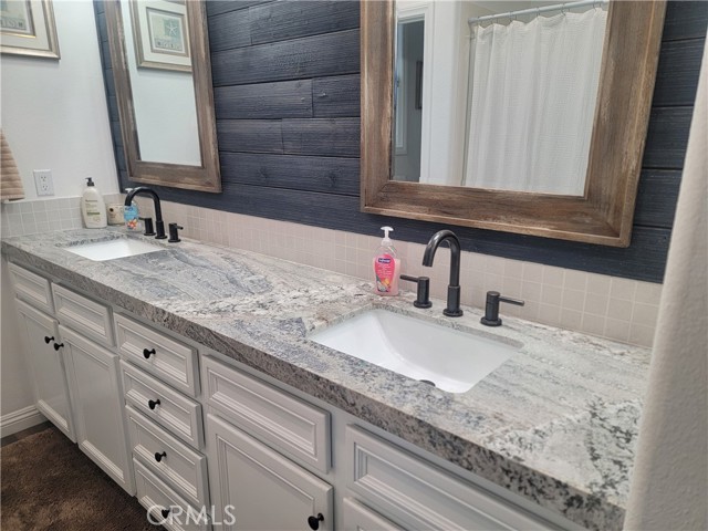 7819 Hagen Circle, Hemet CA: https://media.crmls.org/medias/1578136b-f034-4dd3-b061-3aeb9a360ac2.jpg