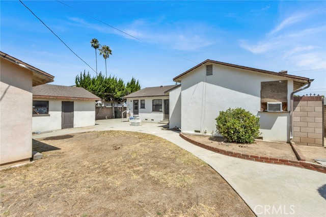 2106 E Cortez E Street, West Covina CA: https://media.crmls.org/medias/1578869e-b8c8-4938-a4b4-fd4544b26ce7.jpg