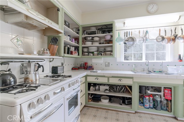Detail Gallery Image 19 of 33 For 2707 Windsor Ave, Altadena,  CA 91001 - 2 Beds | 2 Baths