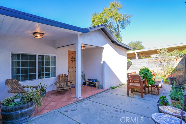 Image 31 of 71 For 1361 Armadale Avenue