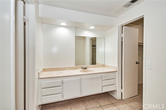 16459 Joy Street, Lake Elsinore CA: https://media.crmls.org/medias/157b4322-bde7-4522-a4a7-b9ed5e2e20dd.jpg