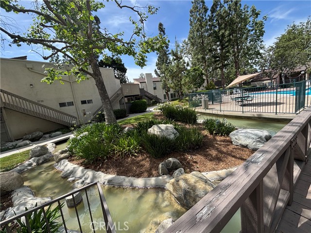 Detail Gallery Image 33 of 37 For 1350 Cabrillo Park Dr #F,  Santa Ana,  CA 92701 - 1 Beds | 1 Baths