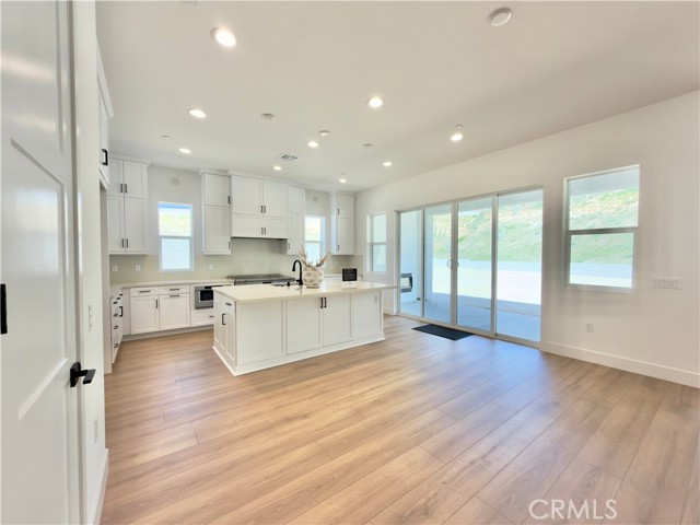 7051 Hurley Court, San Bernardino CA: https://media.crmls.org/medias/157c8c16-f967-420a-aef7-0f94350eeaca.jpg