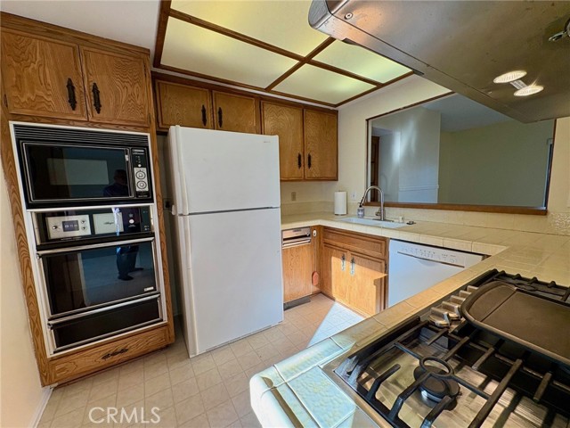 Detail Gallery Image 12 of 44 For 9821 Sun Valley, Montclair,  CA 91763 - 3 Beds | 2/1 Baths