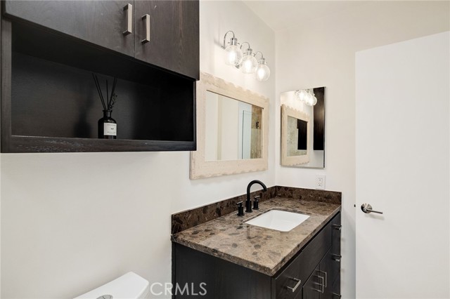 Detail Gallery Image 15 of 32 For 620 the Village #207,  Redondo Beach,  CA 90277 - 1 Beds | 1 Baths