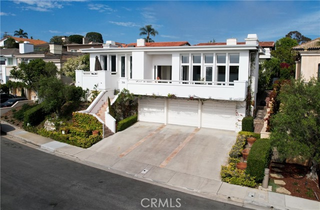 766 Bolsana Dr, Laguna Beach, CA 92651