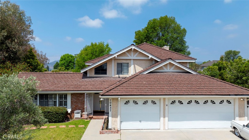 10437 Sunnybrae
