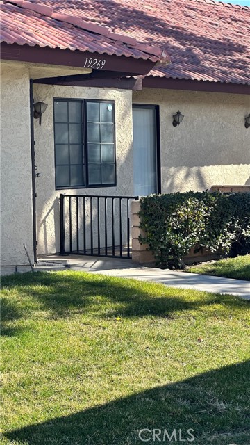 Detail Gallery Image 5 of 24 For 19269 Elm Dr, Apple Valley,  CA 92308 - 1 Beds | 1 Baths