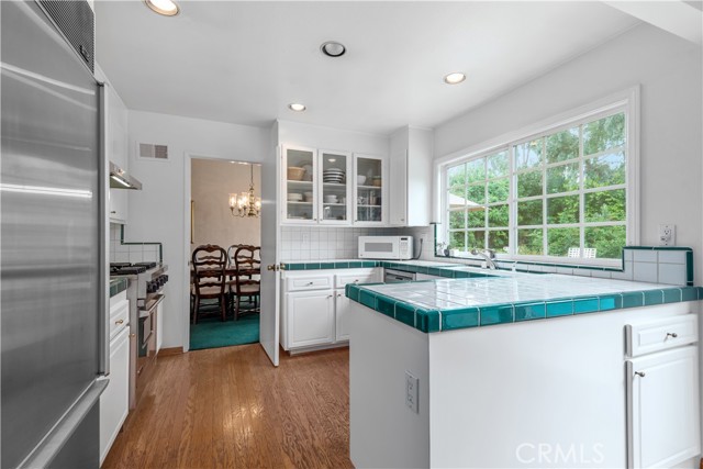 6048 Larkellen Court photo 7