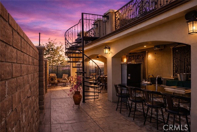 Detail Gallery Image 3 of 48 For 6895 Baroque Ct, San Bernardino,  CA 92407 - 5 Beds | 4 Baths