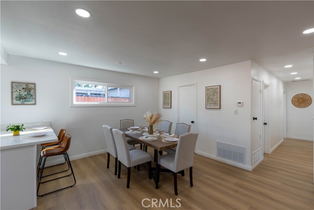 Detail Gallery Image 6 of 35 For 4065 Madrona, Riverside,  CA 92504 - 3 Beds | 2 Baths