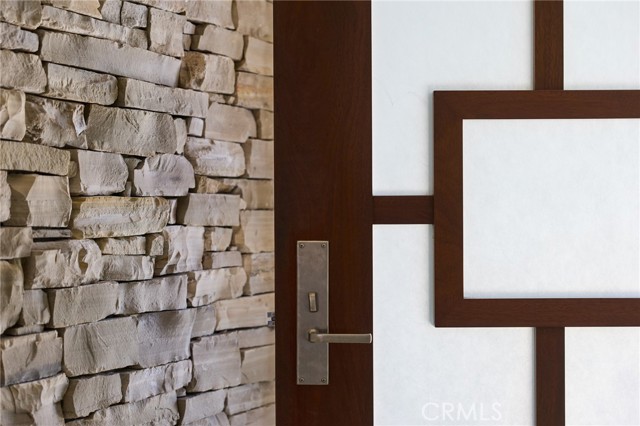 Detail Gallery Image 11 of 61 For 1112 Park St, Huntington Beach,  CA 92648 - 6 Beds | 6/2 Baths