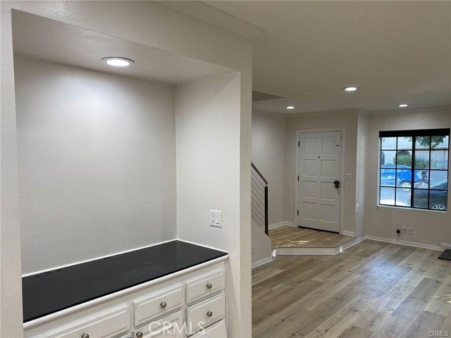 12941 Moorpark Street, 3 photo 7